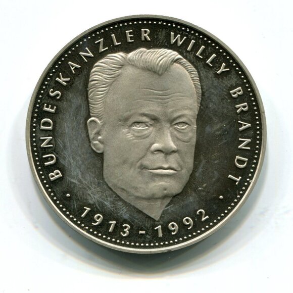 1992 Germany Willy Brandt Medal (b735-26) - Picture 1 of 2